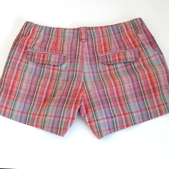 **Relisted** Old Navy Women's Low Rise Orange Plaid Cotton Shorts Size 2 - Picture 2 of 8
